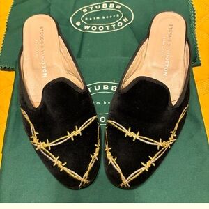 Gorgeous pair of Stubbs and Wootton velvet slides